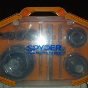 Spyder 14-piece kit contains (11) hole saws